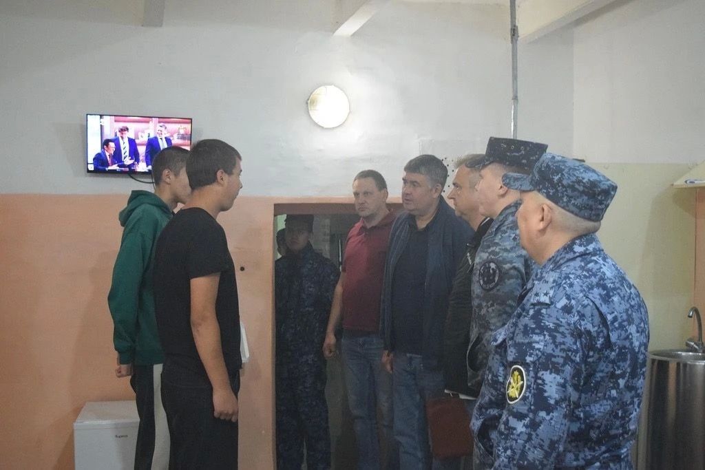 В СИЗО-4 всё готово к голосованию: Общественный штаб проверил условия для избирателей В СИЗО-4 всё готово к голосованию: Общественный штаб проверил условия для избирателей