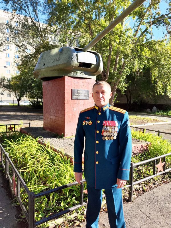 «Быть всегда со своей страной»: Евгений Мурашов проголосовал на участке № 553 «Быть всегда со своей страной»: Евгений Мурашов проголосовал на участке № 553