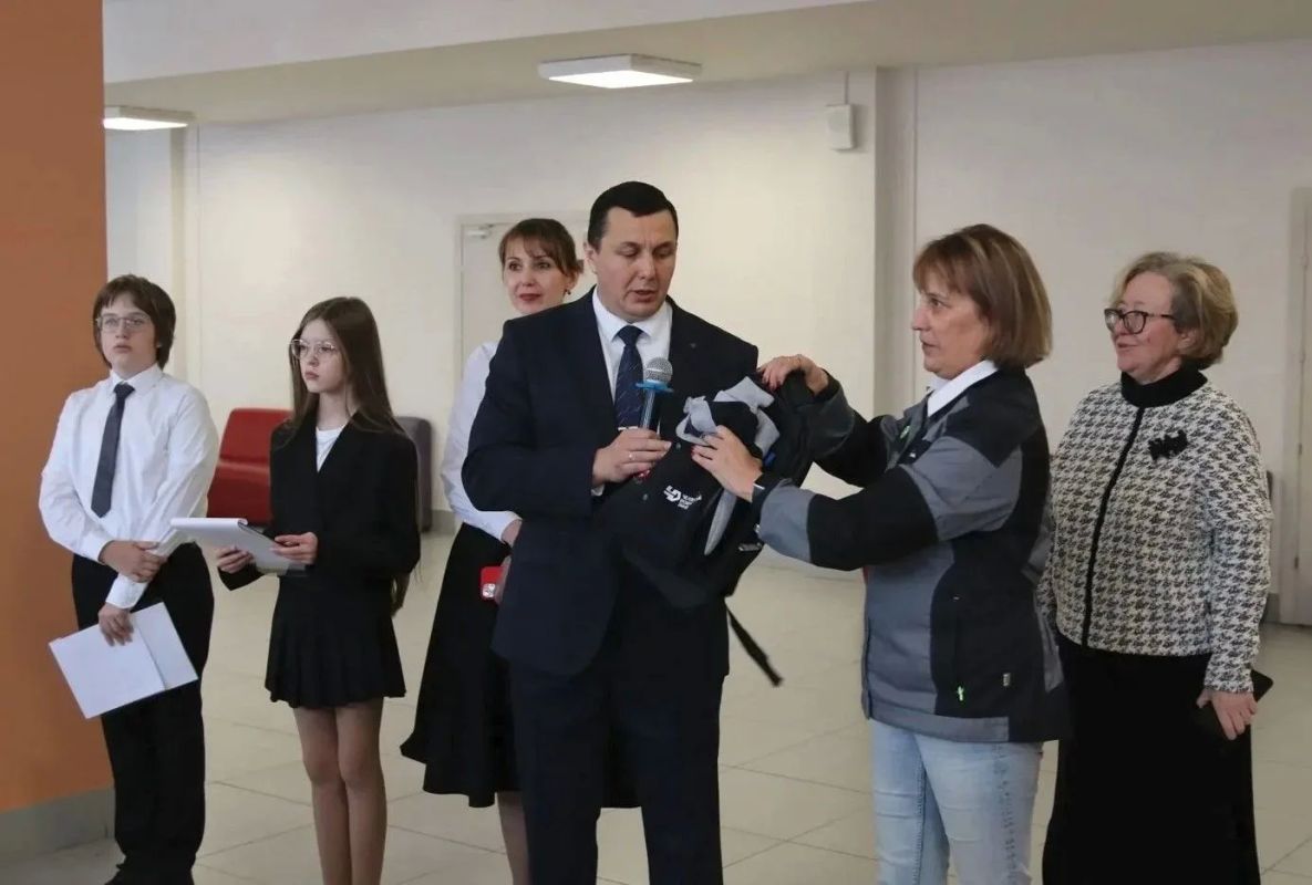 В одном из ведущих учебных заведений Челябинска при поддержке ЧКПЗ действуют четыре инженерных класса В одном из ведущих учебных заведений Челябинска при поддержке ЧКПЗ действуют четыре инженерных класса