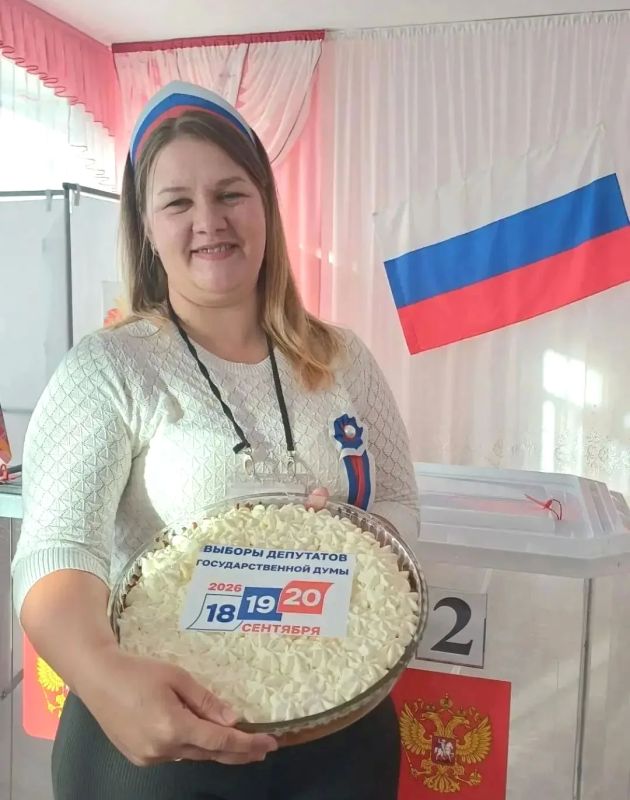 ПРАЗДНИК НА УЧАСТКАХ: ГОЛОСОВАНИЕ В РИТМЕ НАРОДНЫХ ГУЛЯНИЙ ПРАЗДНИК НА УЧАСТКАХ: ГОЛОСОВАНИЕ В РИТМЕ НАРОДНЫХ ГУЛЯНИЙ