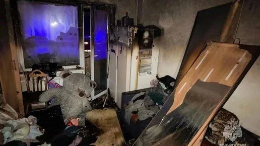 Двухлетняя девочка спасла семью от ночного пожара в Челябинске