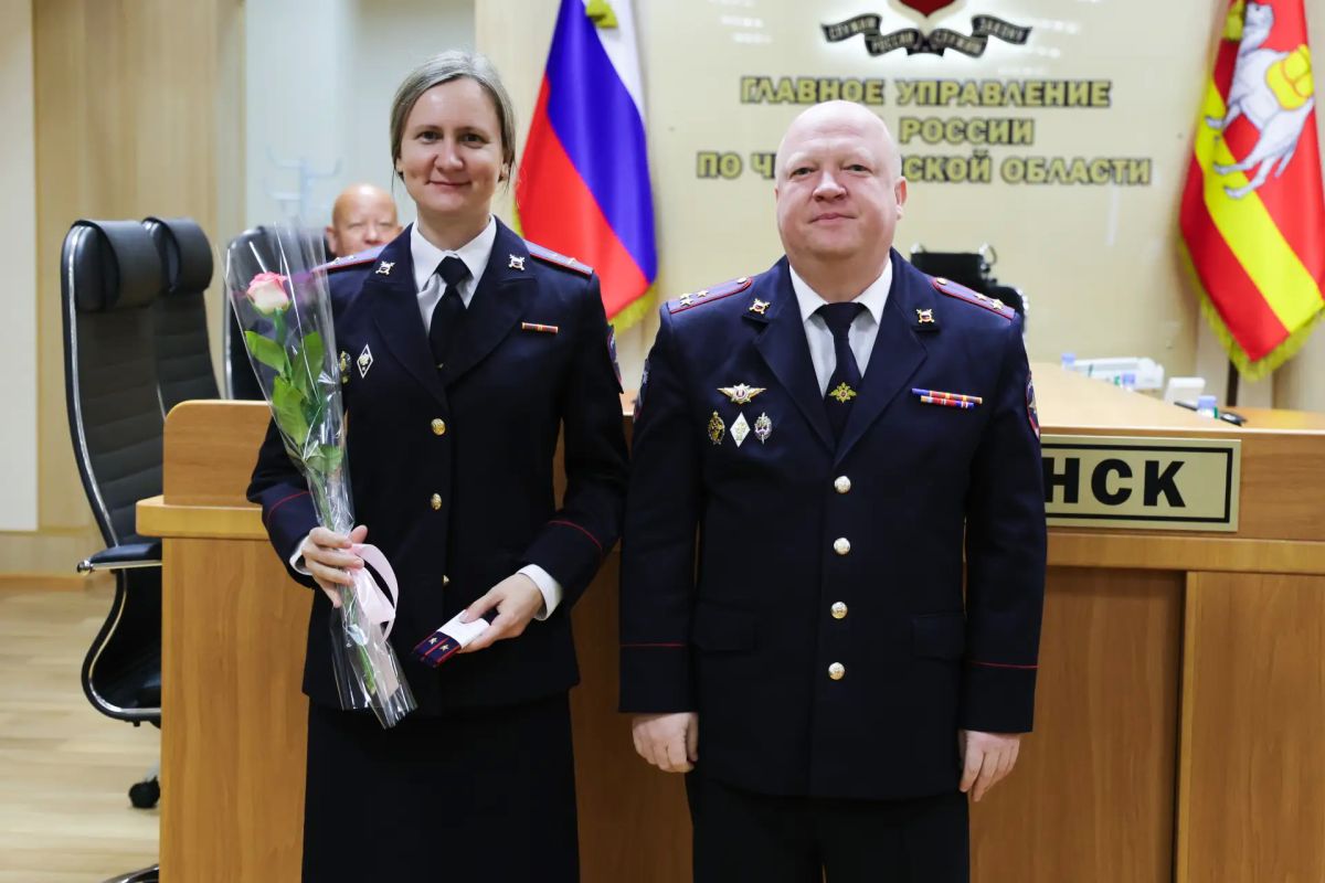 В областном полицейском Главке поздравили сотрудников и ветеранов Информационного центра с профессиональным праздником В областном полицейском Главке поздравили сотрудников и ветеранов Информационного центра с профессиональным праздником