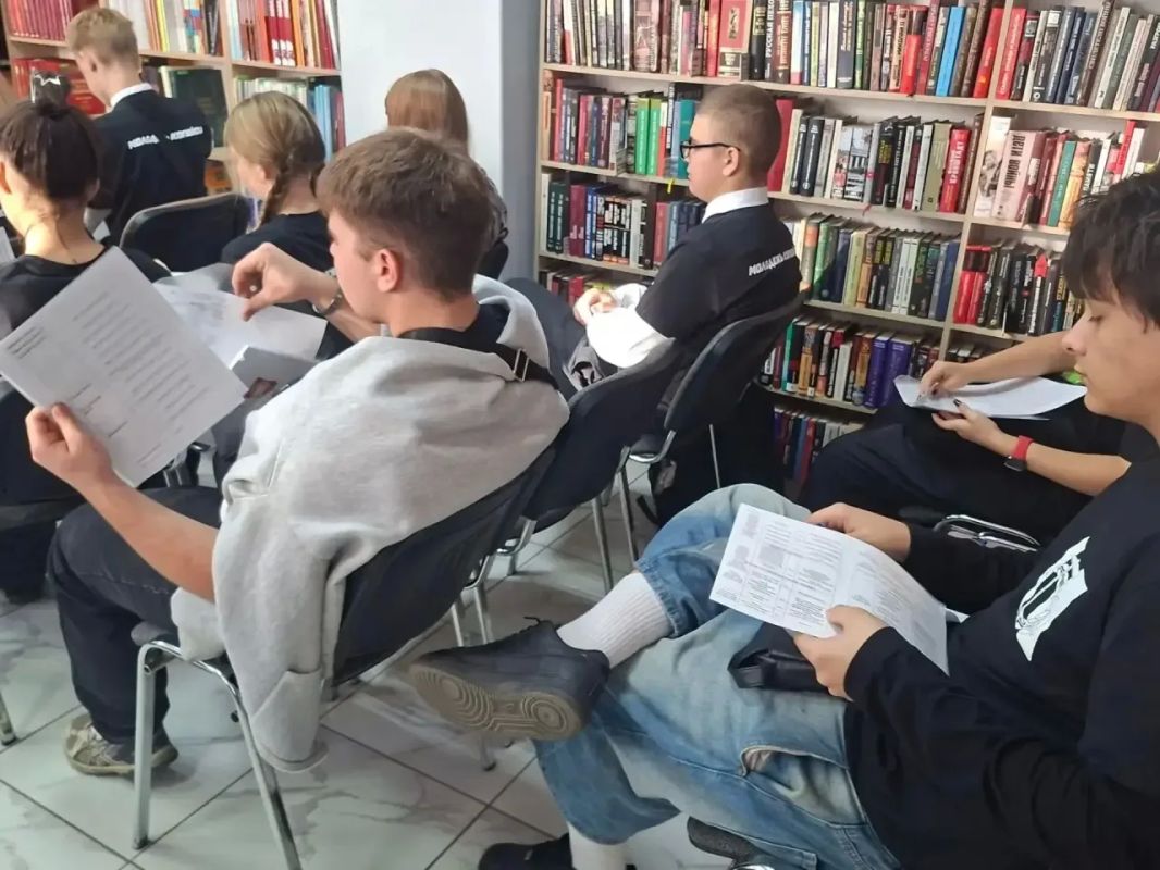 В Копейске продолжается молодежный образовательный форум «Энергия будущего» В Копейске продолжается молодежный образовательный форум «Энергия будущего»