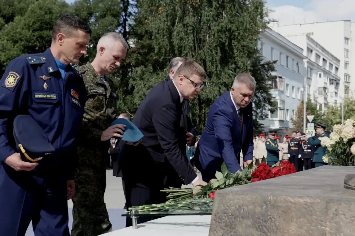 Алексей Текслер: Поздравляю с Днём воссоединения ДНР, ЛНР, Запорожской и Херсонской областей с Российской Федерацией! Челябинскую область с новыми регионами связывают добрые отношения и совместная работа Алексей Текслер: Поздравляю с Днём воссоединения ДНР, ЛНР, Запорожской и Херсонской областей с Российской Федерацией! Челябинскую область с новыми регионами связывают добрые отношения и совместная работа