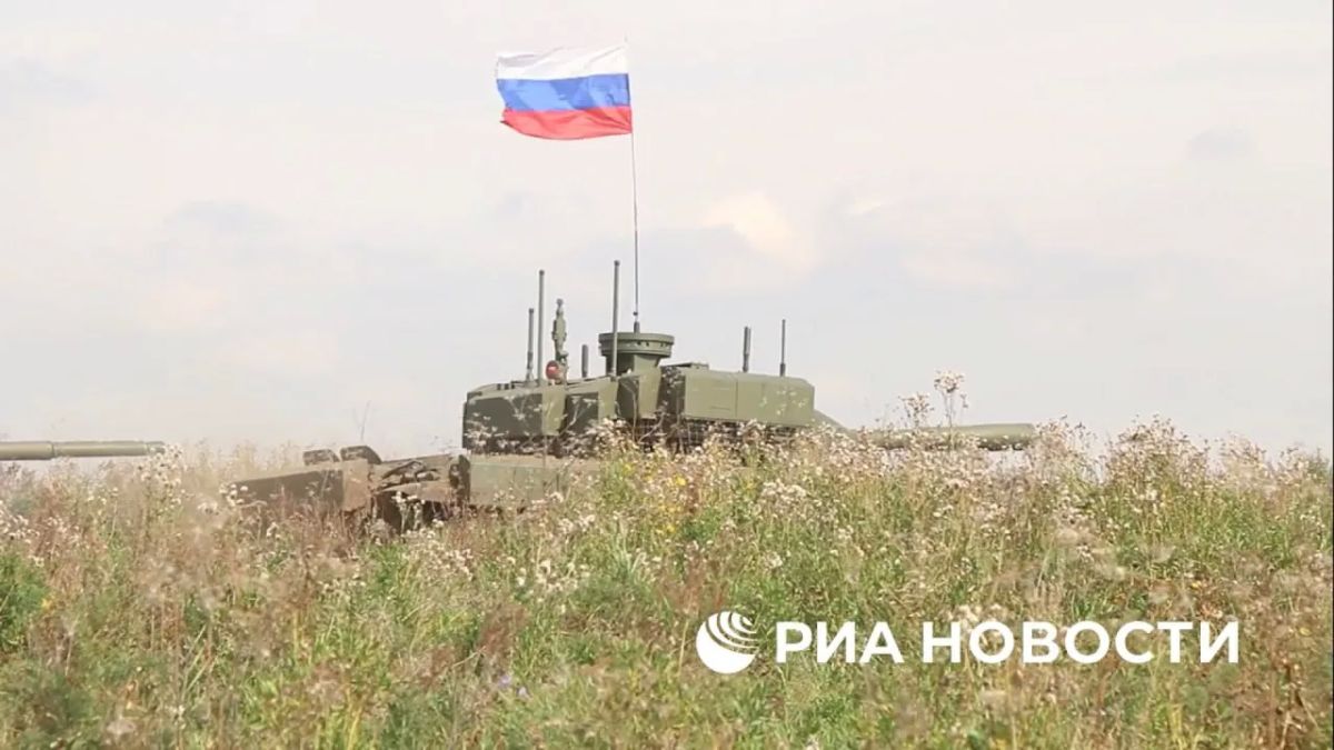 Кадры работы беспилотного ТШРК "Штурм" в ходе учений "Центр2026" на полигоне Чебаркуль Кадры работы беспилотного ТШРК "Штурм" в ходе учений "Центр2026" на полигоне Чебаркуль