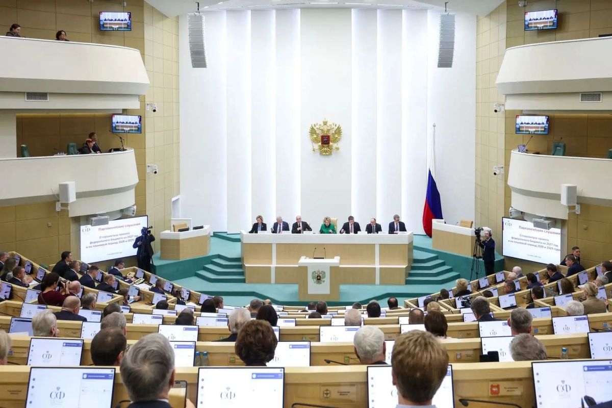 Олег Гербер: Если мы при подготовке бюджета балансируем доходы и расходы, то Алексей Леонидович последовательно выступает за аналогичную балансировку приоритетов между федеральным и региональным бюджетом