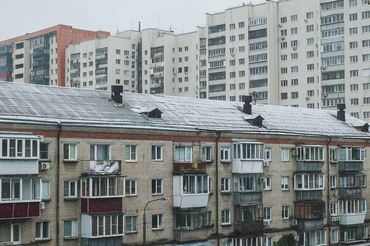Утро в Челябинске началось со снегопада Утро в Челябинске началось со снегопада