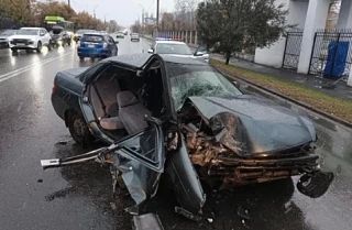 В Кургане 16-летняя девушка пострадала из-за уснувшего за рулем водителя
