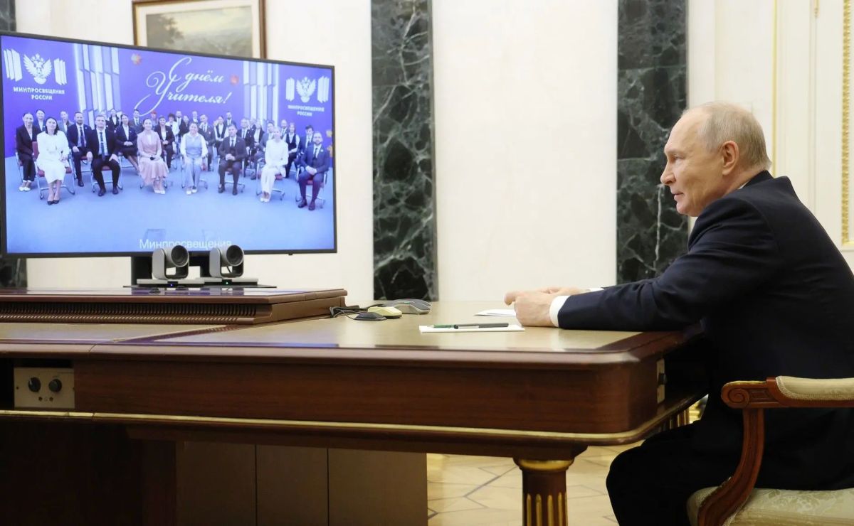 Учитель из Челябинска побывала на встрече Владимира Путина с педагогами