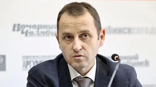 Оплачивать парковку в Челябинске разрешили до полуночи