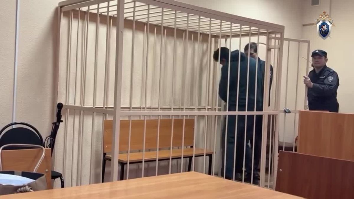 В Челябинске заключены под стражу бывший сотрудник акционерного общества и директор подрядной организации по обвинению в хищении бюджетных средств при строительстве детского сада