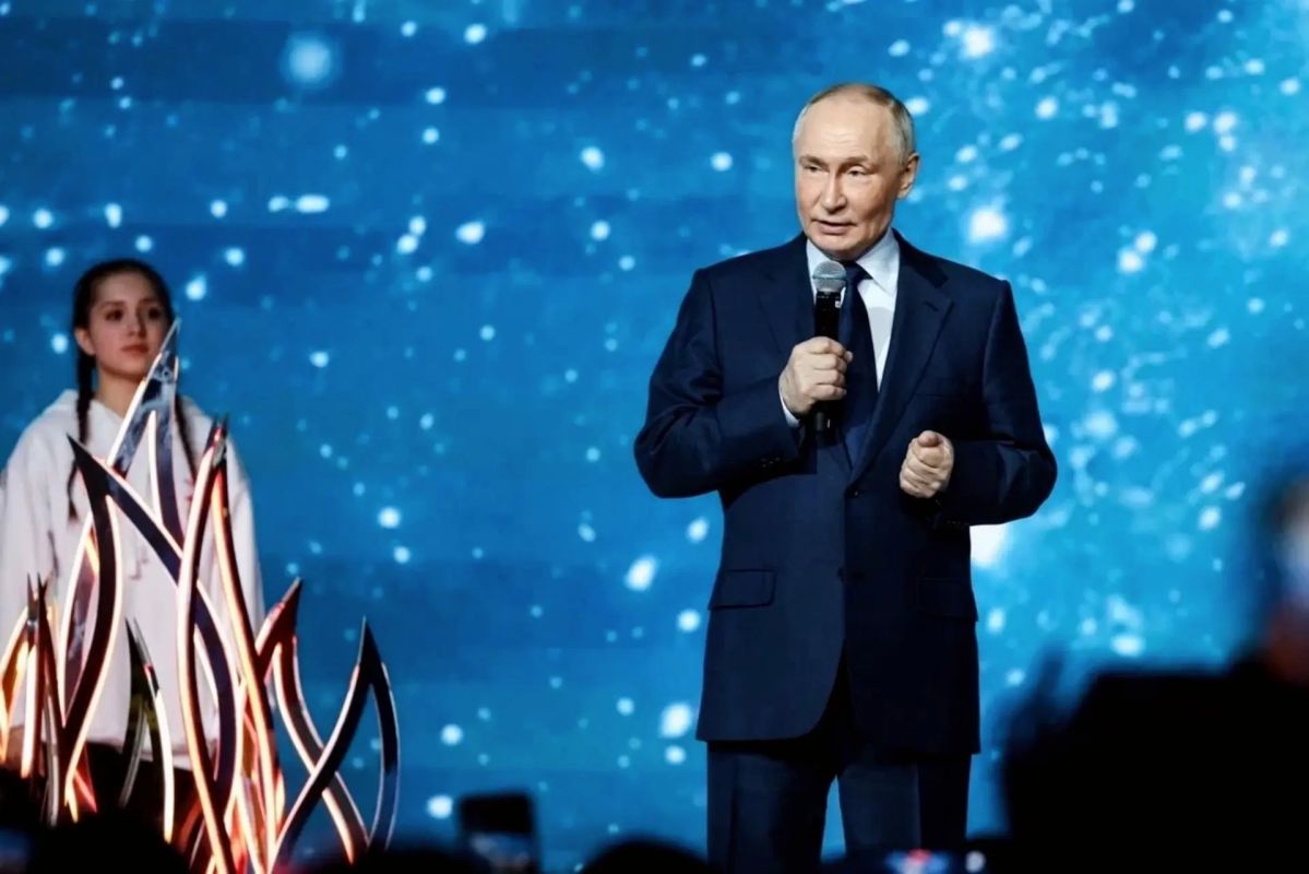 Сегодня день рождения у Президента Российской Федерации Владимира Владимировича Путина! Сегодня день рождения у Президента Российской Федерации Владимира Владимировича Путина!