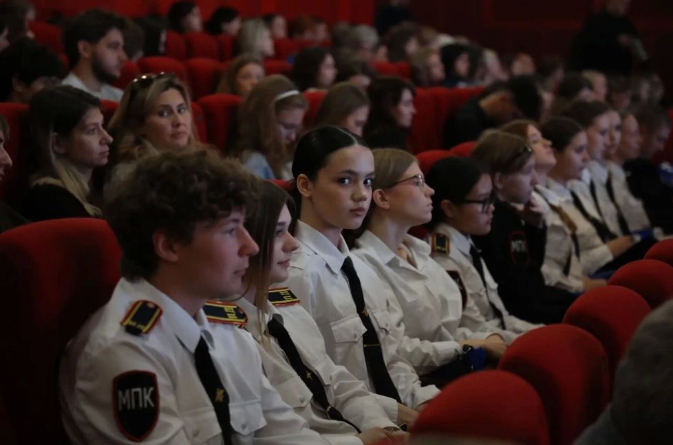 В Магнитогорске ищут баланс между верой и технологиями на Петровских чтениях В Магнитогорске ищут баланс между верой и технологиями на Петровских чтениях