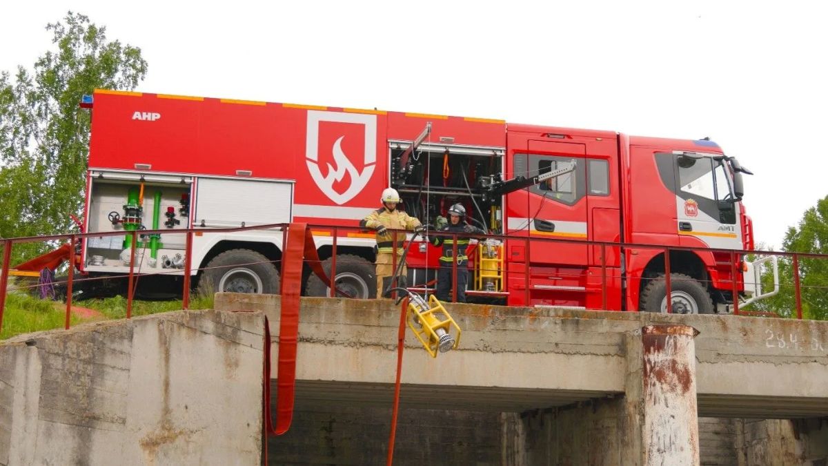 Пожарные машины на миасском шасси обеспечат безопасность газодобывающих предприятий