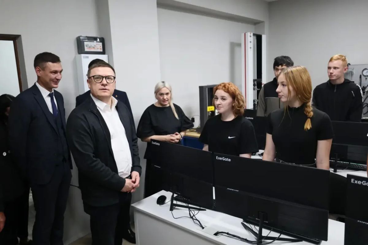 Перспективы профессионального образования: Алексей Текслер оценил потенциал Саткинского горно-керамического колледжа Перспективы профессионального образования: Алексей Текслер оценил потенциал Саткинского горно-керамического колледжа