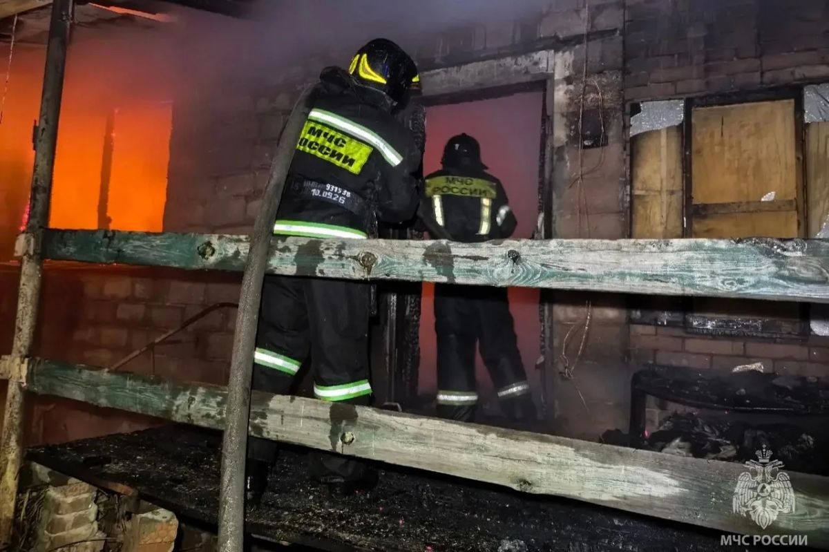 Два человека погибли во время пожара в Челябинске Два человека погибли во время пожара в Челябинске
