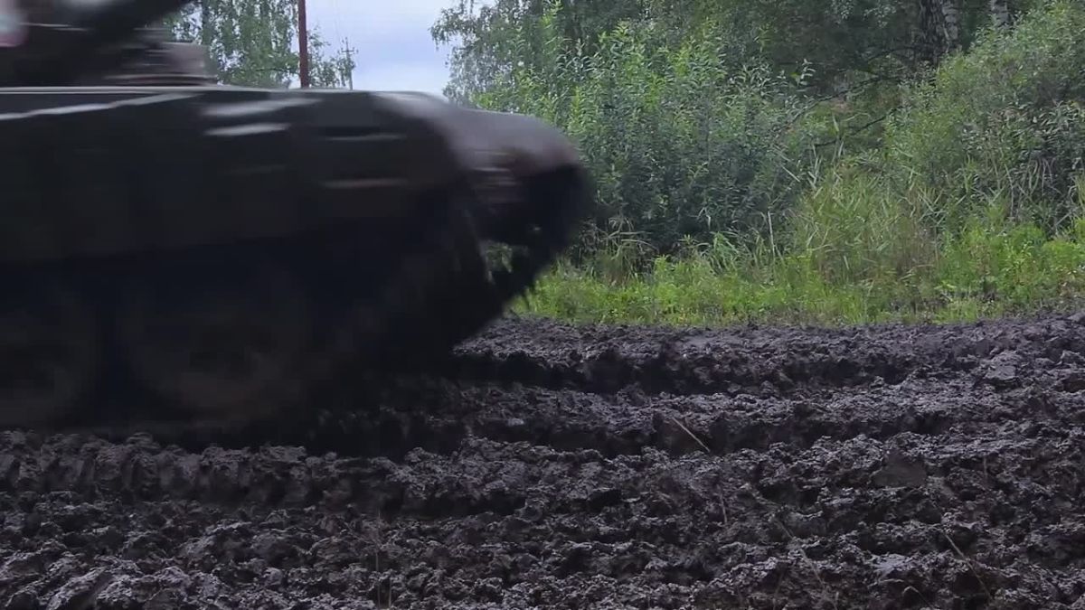 Быть защитником — значит уметь беречь самое дорогое