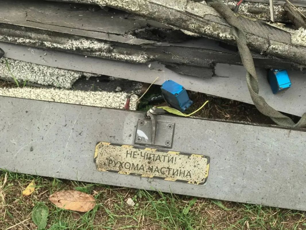 В ЛНР после атак БПЛА погибли три человека, ещё трое ранены В ЛНР после атак БПЛА погибли три человека, ещё трое ранены