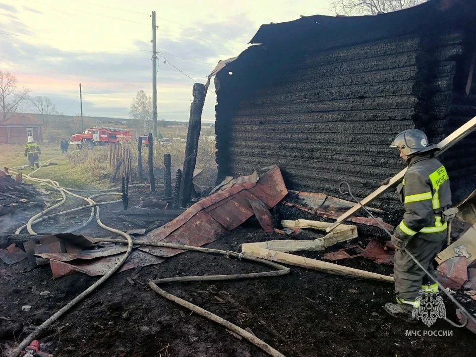 В селе Ерал Ашинского округа ночью произошел пожар