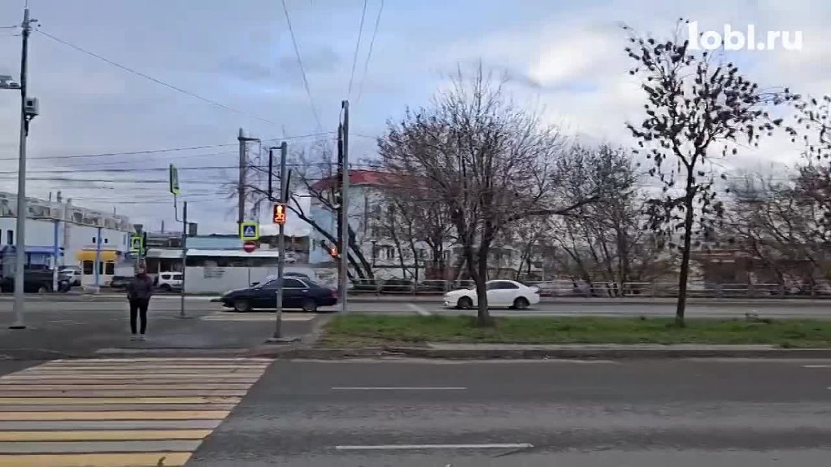 В Челябинске еще вчера открыли движение по мосту на Черкасской