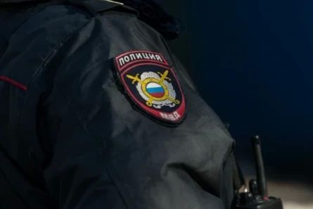 В Магнитогорске таксист украл из кошелька пассажирки 235 тысяч рублей