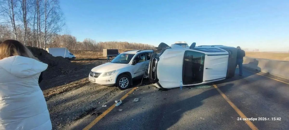 Автобус с детьми попал в массовое ДТП под Троицком
