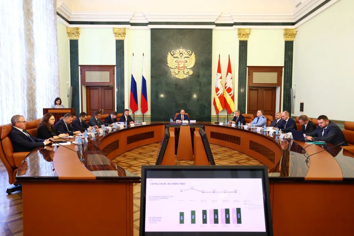 Первый заместитель прокурора области Павел Вепрев принял участие в заседании Правительства региона