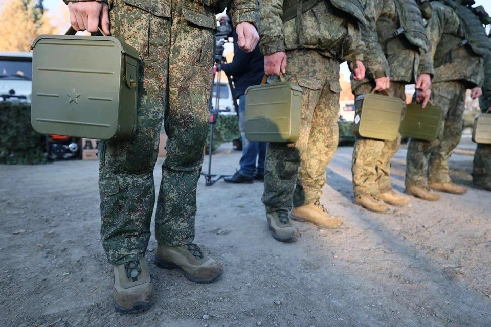 Челябинская область усилила отряд БАРС мобильными домами и УАЗами с РЭБ Челябинская область усилила отряд БАРС мобильными домами и УАЗами с РЭБ