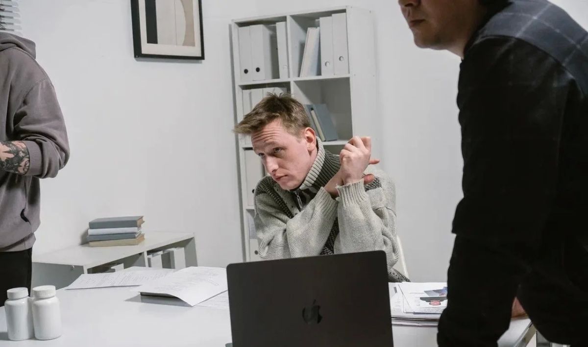 Актер из «Реальных пацанов» представит в Челябинске фильм «2004»