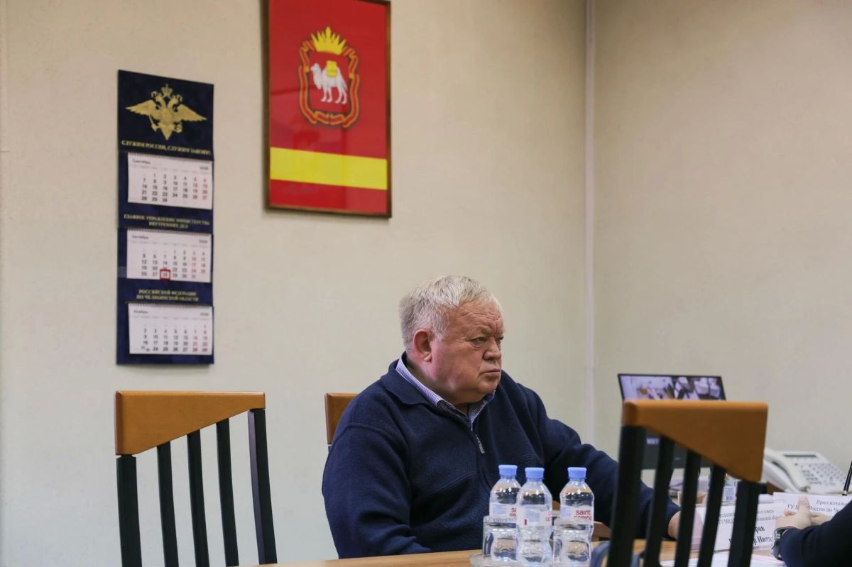 Врио начальника Главка Иван Языков и председатель Общественного совета Владимир Майоров провели прием граждан Врио начальника Главка Иван Языков и председатель Общественного совета Владимир Майоров провели прием граждан