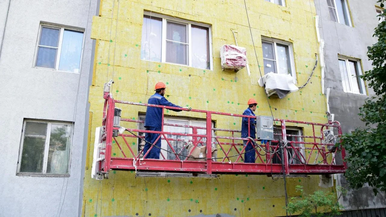 Жителям Челябинской области рассказали, куда обращаться с вопросами по капремонту